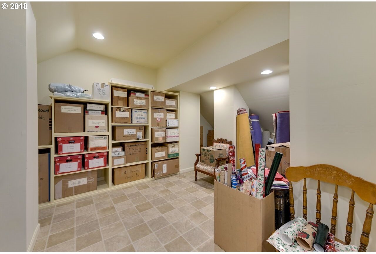 40340 Stayton Scio Road Scio, OR 97374 - Photo 17 of 32 Gallery Image 17