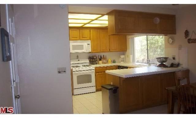 9560 Capiland Road Desert Hot Springs, CA 92240 - Photo 13 of 19 Gallery Image 13