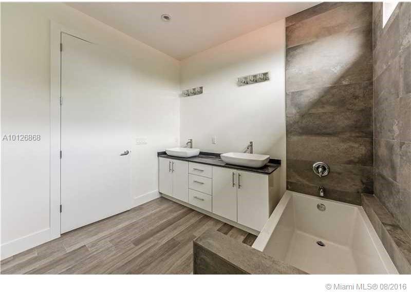2882 Southwest 37th Court, Unit 2882 Miami, FL 33134 - Photo 5 of 18