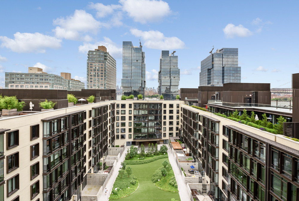 429 Kent Avenue, Unit 804 Brooklyn, NY 11249 - Photo 11 of 12