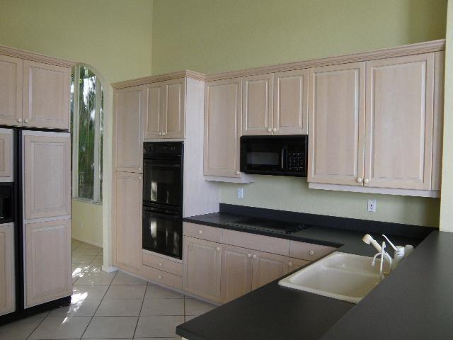 5417 Northwest 41st Terrace Boca Raton, FL 33496 - Photo 7 of 16 Gallery Image 7