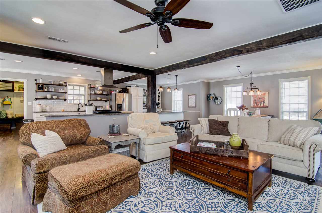 464 Burley Road Collierville, TN 38017 - Photo 1 of 23 You can have both-location and a lovable living space