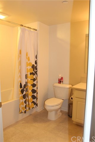 74 Rose Arch Irvine, CA 92620 - Photo 17 of 26