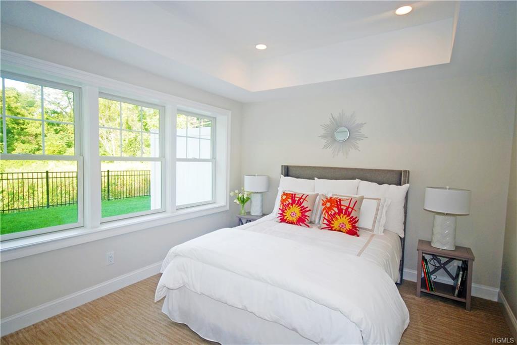 4 The Pointe Rye Brook, NY 10573 - Photo 13 of 19