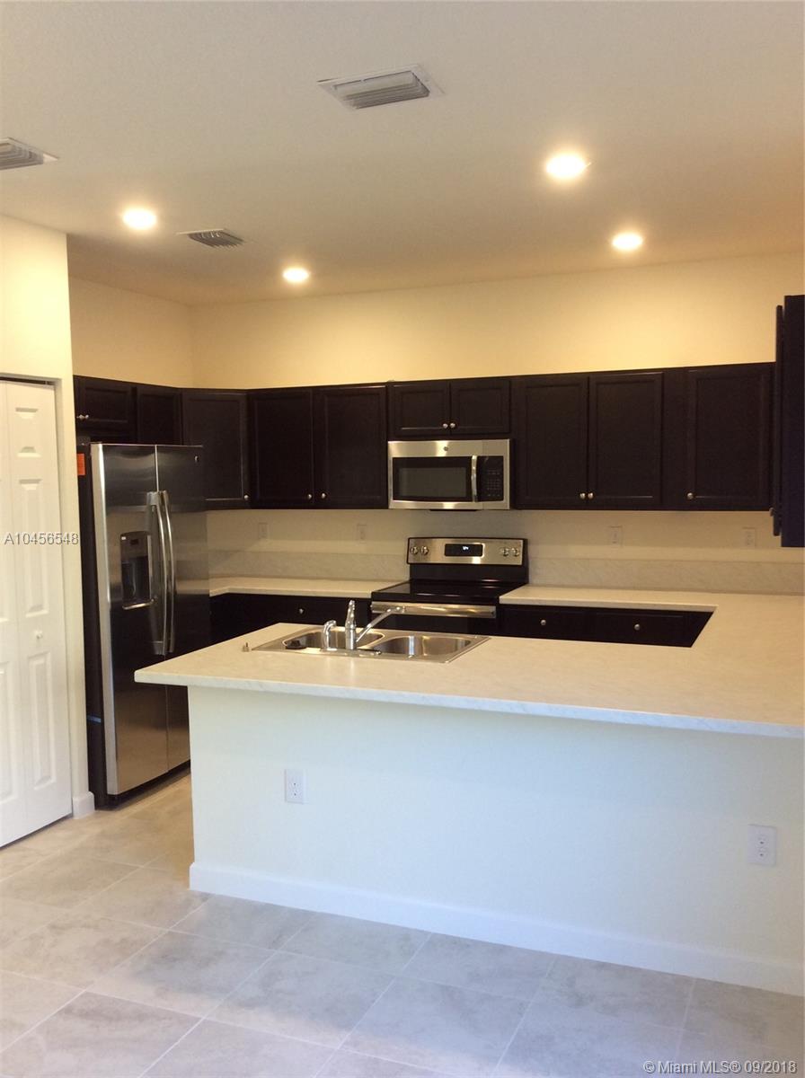 11419 Southwest 248th Lane Homestead, FL 33032 - Photo 5 of 14