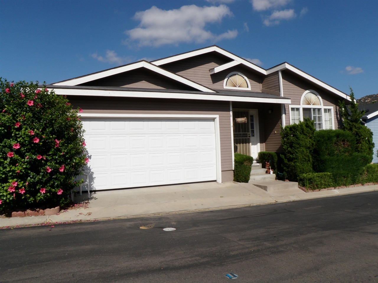 15935 Spring Oaks, Unit 98 El Cajon, CA 92021 - Photo 1 of 12