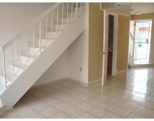 1811 Southwest 107th Avenue, Unit 2305 Miami, FL 33165 - Photo 3 of 7