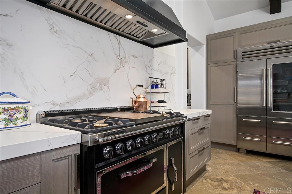6221 Mimulus Rancho Santa Fe, CA 92067 - Photo 5 of 25 Stunning Kitchen design!!!!