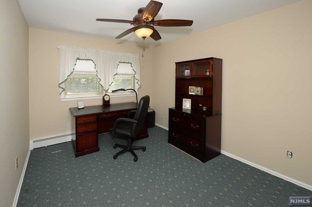 81 Hershey Road Wayne, NJ 07470 - Photo 18 of 25 Gallery Image 18