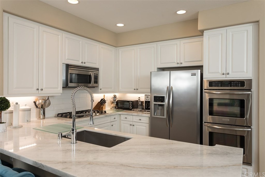 19451 Surf Drive Huntington Beach, CA 92648 - Photo 10 of 15