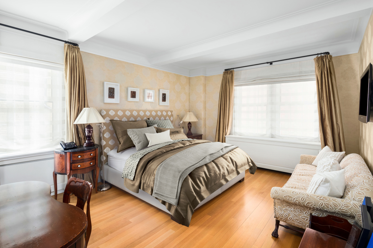 40 East 66th Street, Unit 3C Manhattan, NY 10065 - Photo 6 of 12