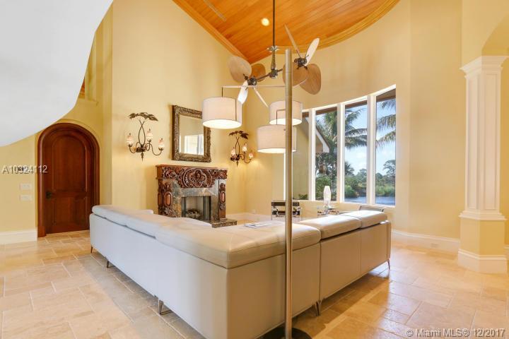 6235 Southeast Moss Ridge Pointe Hobe Sound, FL 33455 - Photo 6 of 42 Gallery Image 6