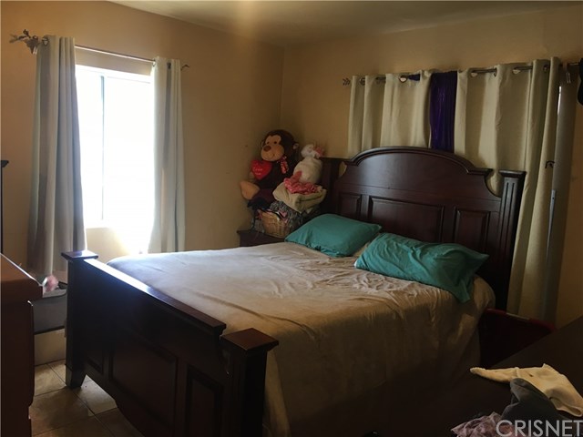 1010 East Stockton Street Compton, CA 90221 - Photo 9 of 16