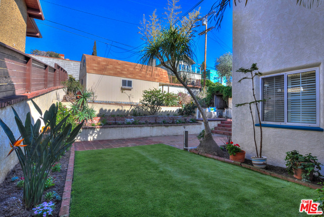 7526 Rindge Avenue Playa del Rey, CA 90293 - Photo 25 of 33