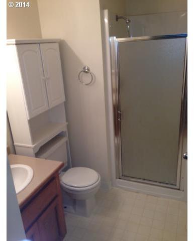 8720 Southwest Tualatin Road, Unit 200 Tualatin, OR 97062 - Photo 15 of 16