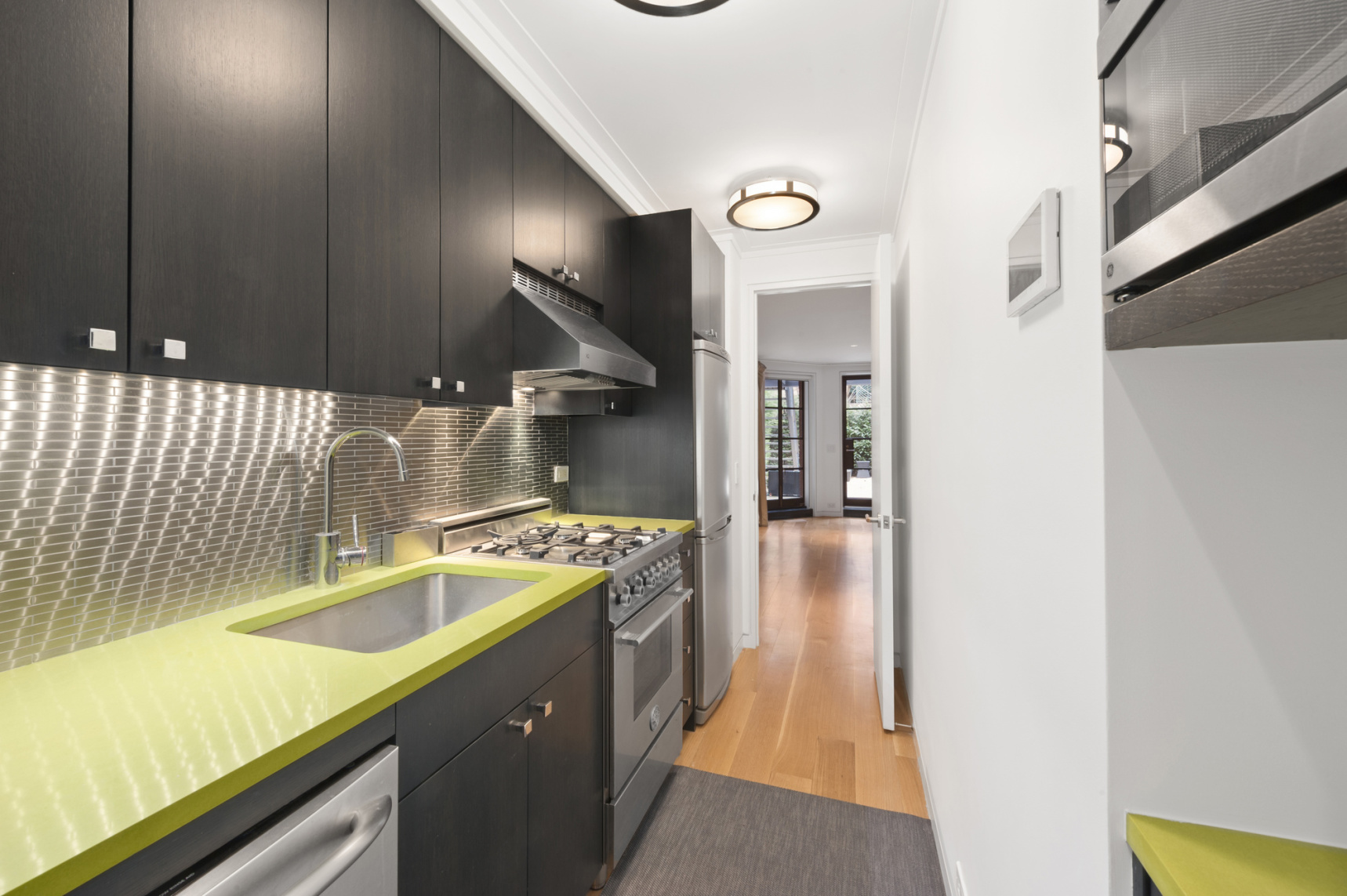 878 President Street, Unit 1 Brooklyn, NY 11215 - Photo 2 of 5