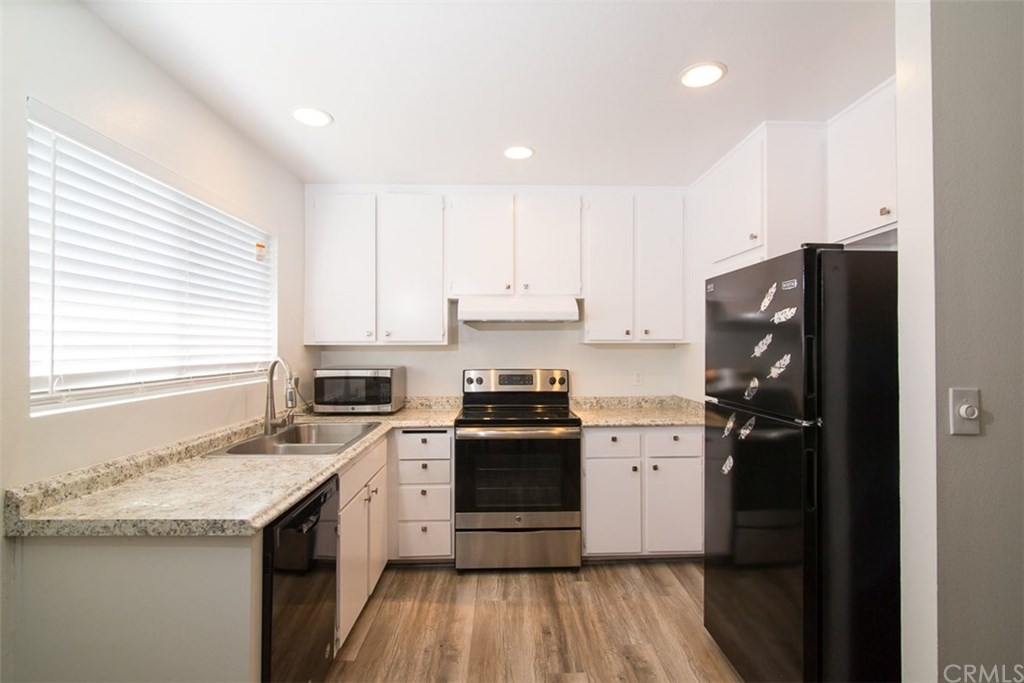 230 Springview Irvine, CA 92620 - Photo 1 of 1