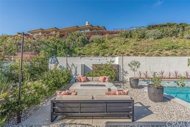 $3,900,000 | 925 Sandcastle Drive, Corona del Mar, CA 92625