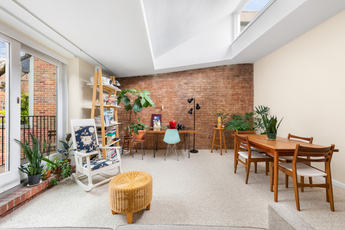 342 West 22nd Street, Unit 3 Manhattan, NY 10011 - Photo 3 of 8