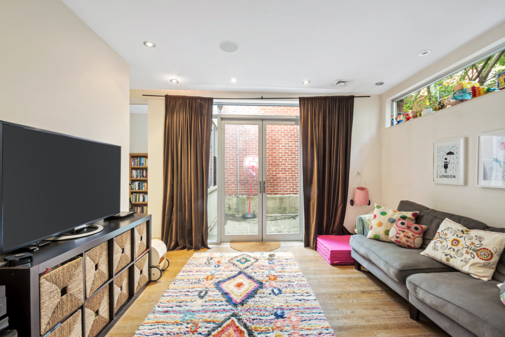 81 Remsen Street, Unit 2 Brooklyn, NY 11201 - Photo 8 of 19