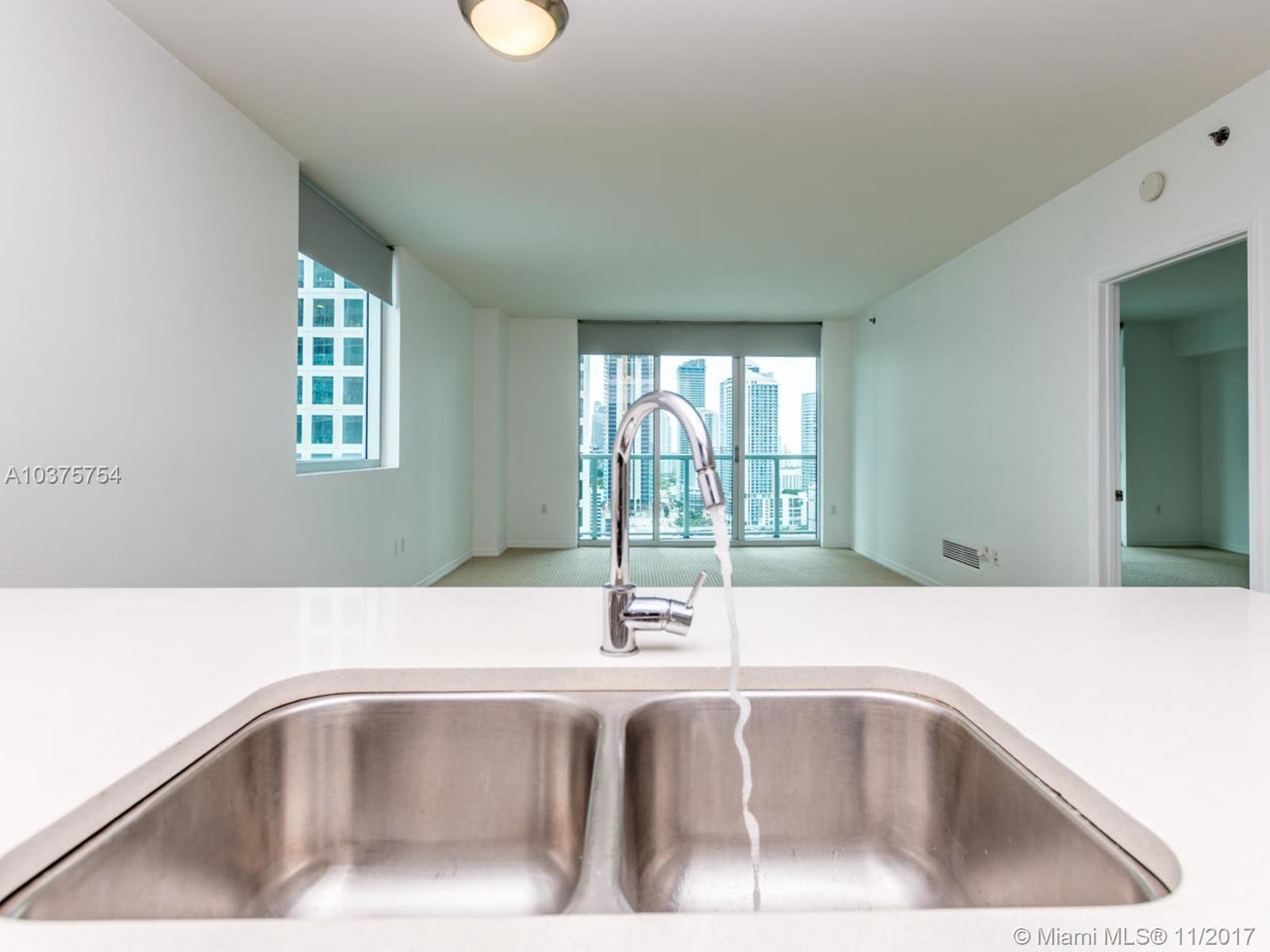 55 Southeast 6th Street, Unit 2610 Miami, FL 33131 - Photo 10 of 33