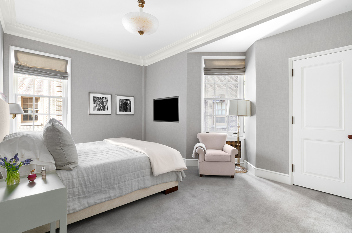 41 Central Park West, Unit 6B Manhattan, NY 10023 - Photo 10 of 20