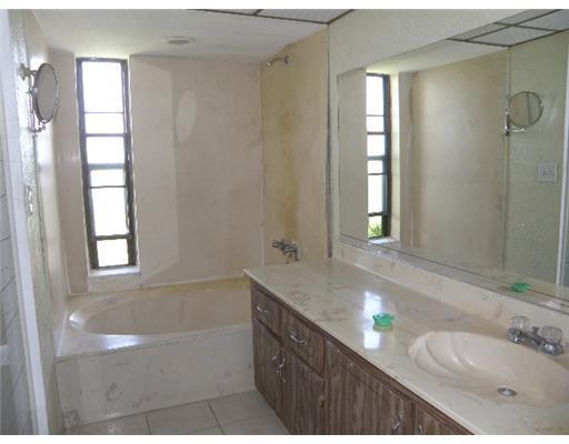 9370 Southwest 8th Street, Unit 3090 Boca Raton, FL 33428 - Photo 10 of 10 Gallery Image 10