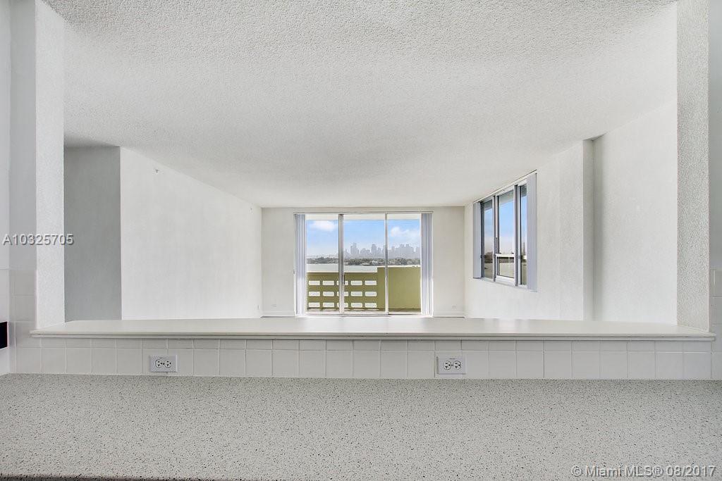 1500 Bay Road, Unit N1419 Miami Beach, FL 33139 - Photo 16 of 35