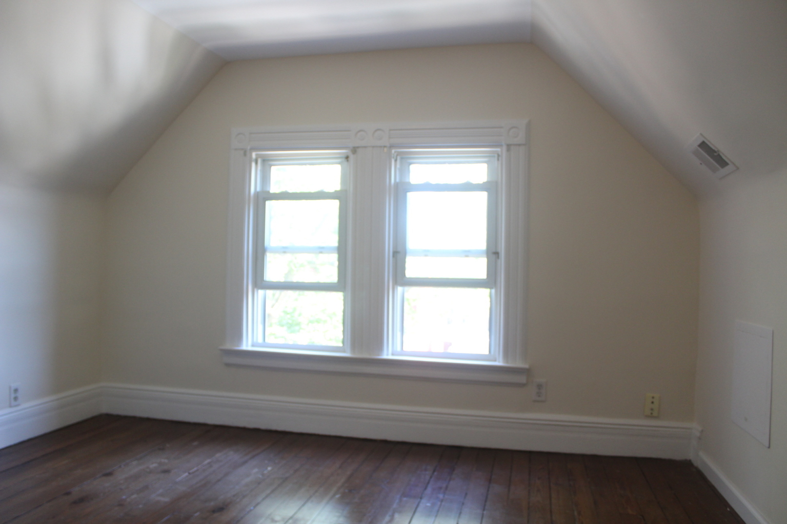 310 East 4th Street, Unit 2 Brooklyn, NY 11218 - Photo 15 of 20