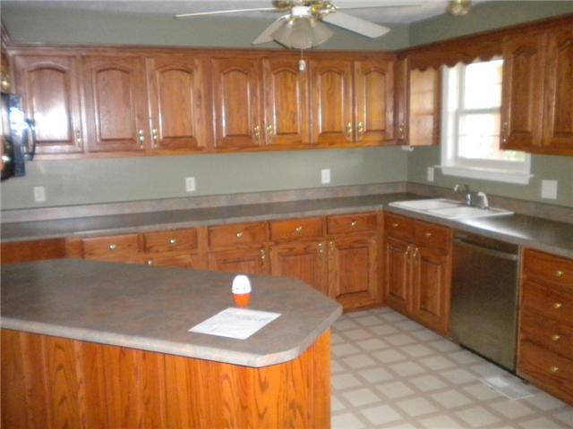 4418 Dugger Road Culleoka, TN 38451 - Photo 5 of 19 Gallery Image 5