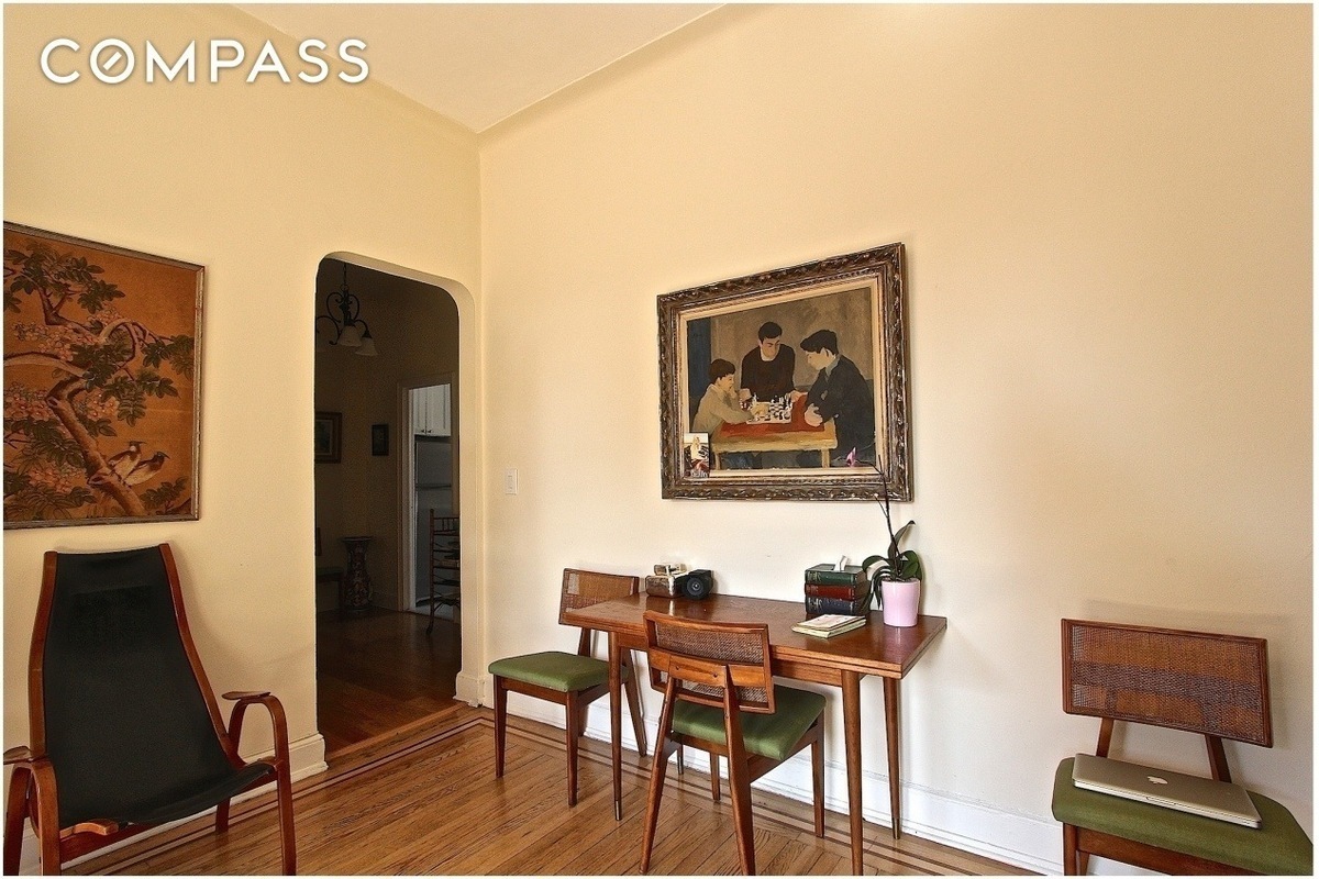 27 East 94th Street, Unit 5D Manhattan, NY 10128 - Photo 4 of 8