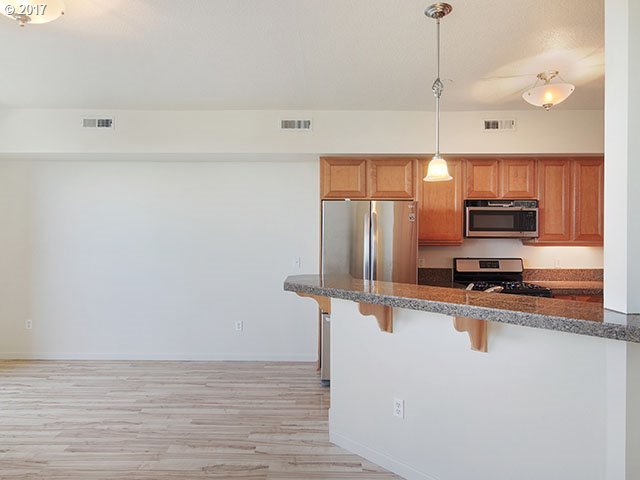 9209 Northwest Germantown Road, Unit 28 Portland, OR 97231 - Photo 11 of 28 Gallery Image 11
