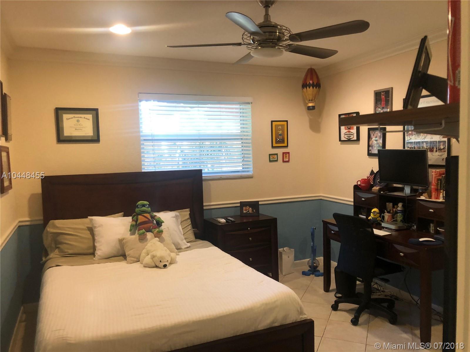 6400 Southwest 134th Drive Pinecrest, FL 33156 - Photo 13 of 21