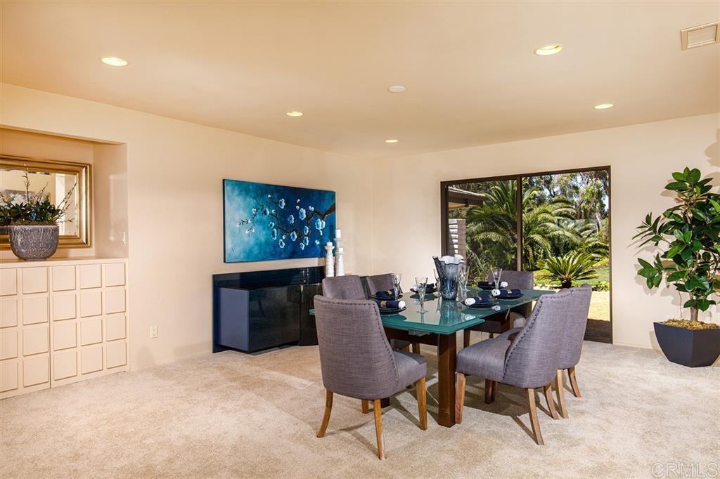 15515 Las Planideras Rancho Santa Fe, CA 92067 - Photo 8 of 24 Gallery Image 8