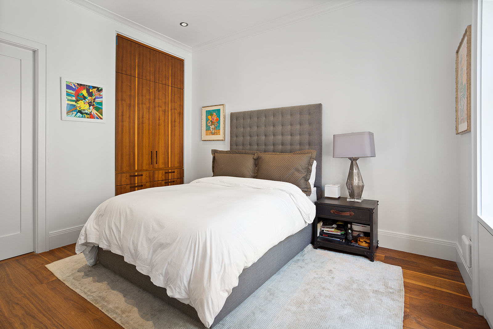 12 Henderson Place Manhattan, NY 10028 - Photo 13 of 26