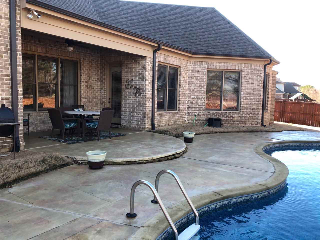 590 Ridge Peaks Drive Collierville, TN 38017 - Photo 2 of 4