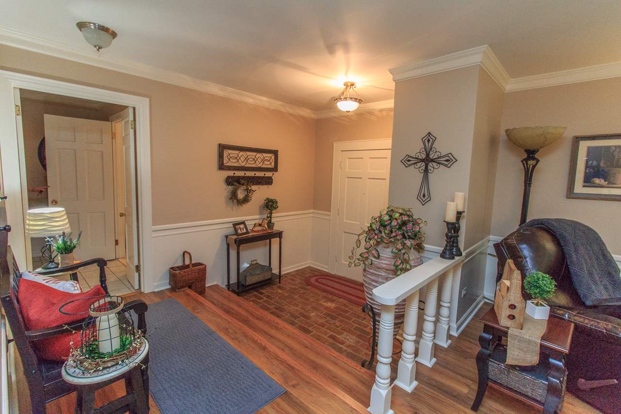300 Oakgrove Road Selmer, TN 38375 - Photo 6 of 13 Gallery Image 6
