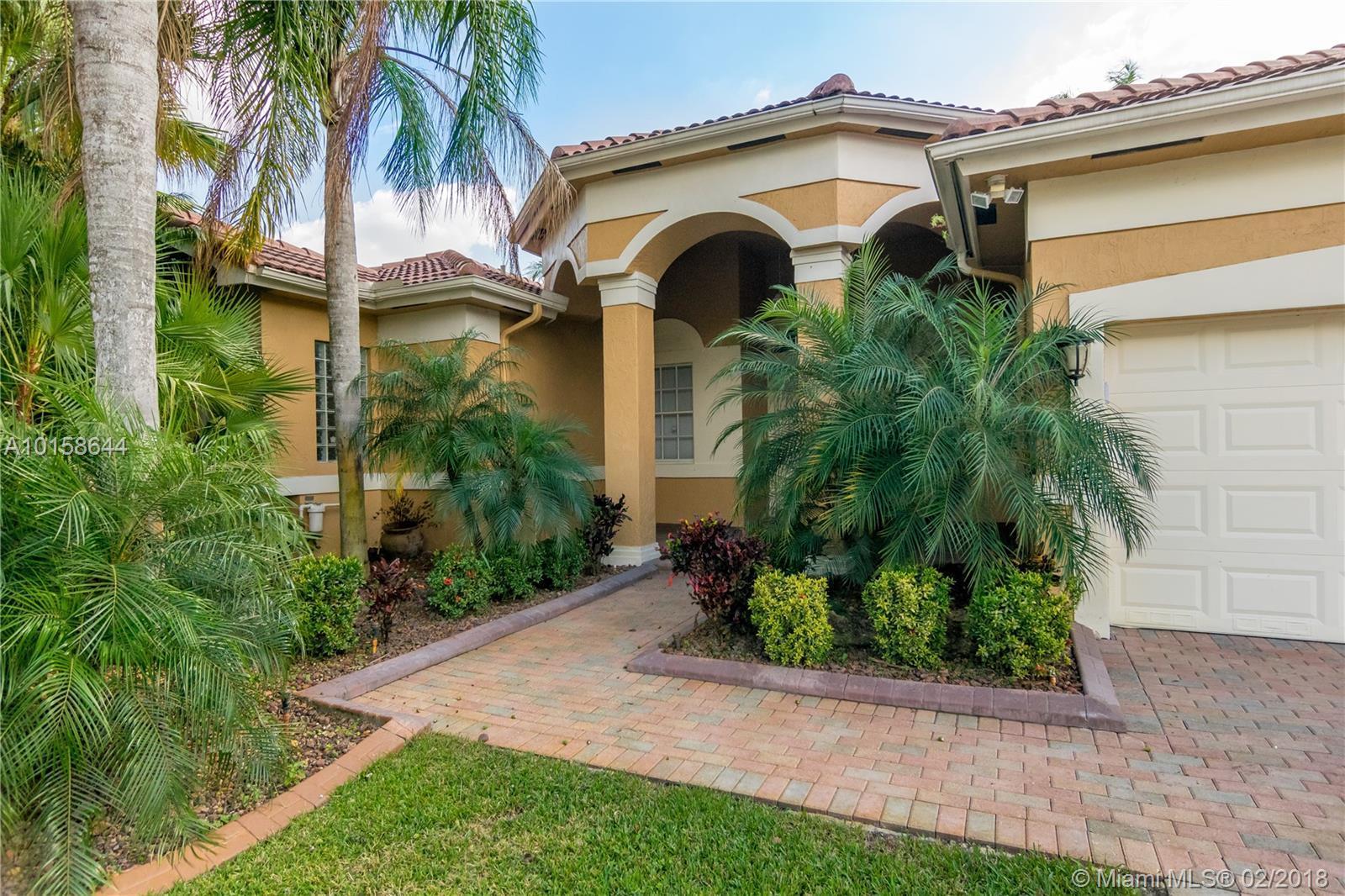 Harbour Lakes Estates Miramar, FL 33029 - Photo 3 of 27