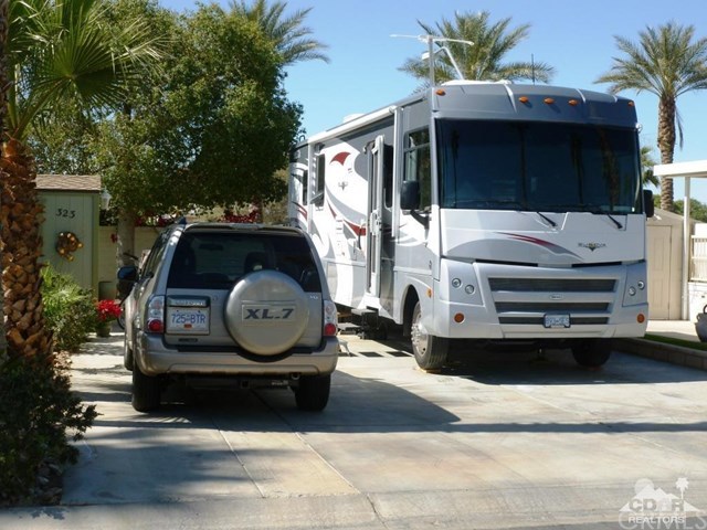 84136 Ave 44, Unit 323 Indio, CA 92203 - Photo 6 of 11