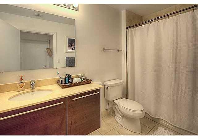 1900 North Bayshore Drive, Unit 1908 Miami, FL 33132 - Photo 7 of 12