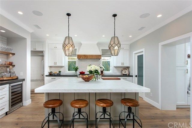 $2,575,000 | 291 Walnut Street, Costa Mesa, CA 92627