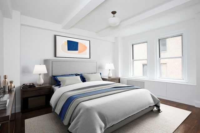$860,000 | 31 East 12th Street, Unit 6E | Greenwich Village