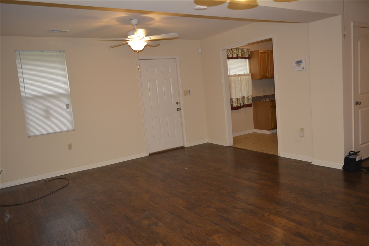 1261 Prescott Road Memphis, TN 38111 - Photo 9 of 25 Gallery Image 9