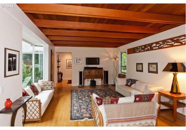 11511 Southwest Military Road Portland, OR 97219 - Photo 8 of 16 Gallery Image 8