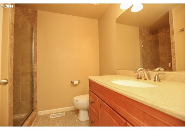 12960 Southwest Hanson Road Beaverton, OR 97008 - Photo 12 of 15 Gallery Image 12