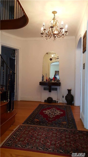 175-25 Devonshire Road Queens, NY 11432 - Photo 12 of 20