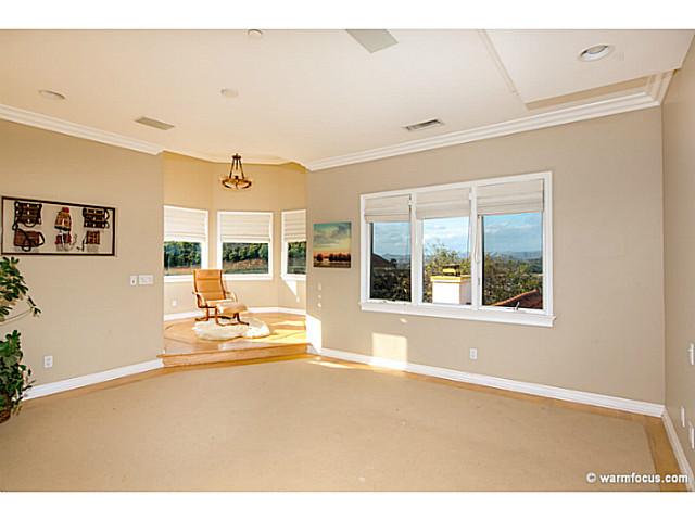 30643 Vía Maria Elena Bonsall, CA 92003 - Photo 11 of 25