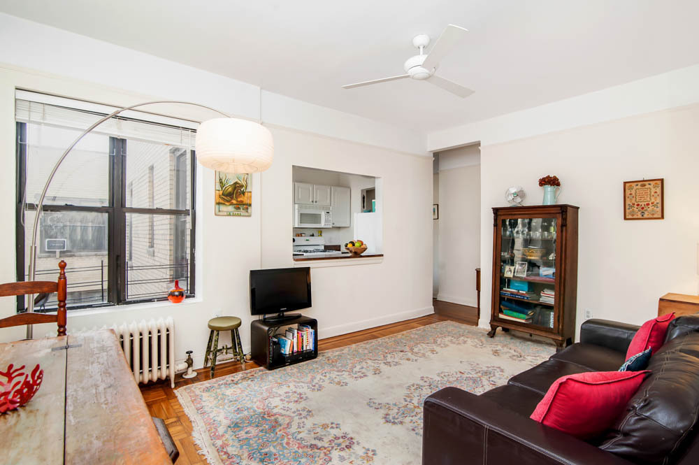 67 Morton Street, Unit 6G Manhattan, NY 10014 - Photo 2 of 11