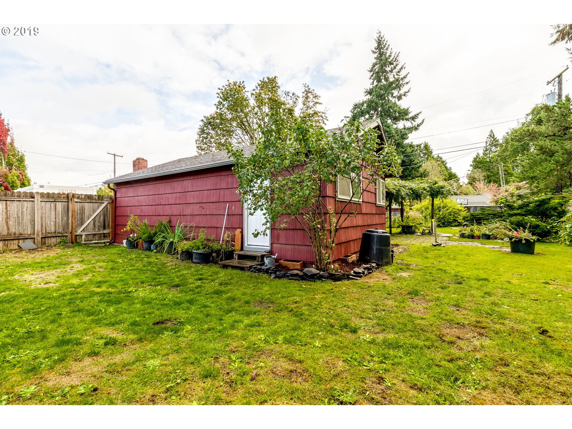225 J Street Springfield, OR 97477 - Photo 24 of 24 Gallery Image 24