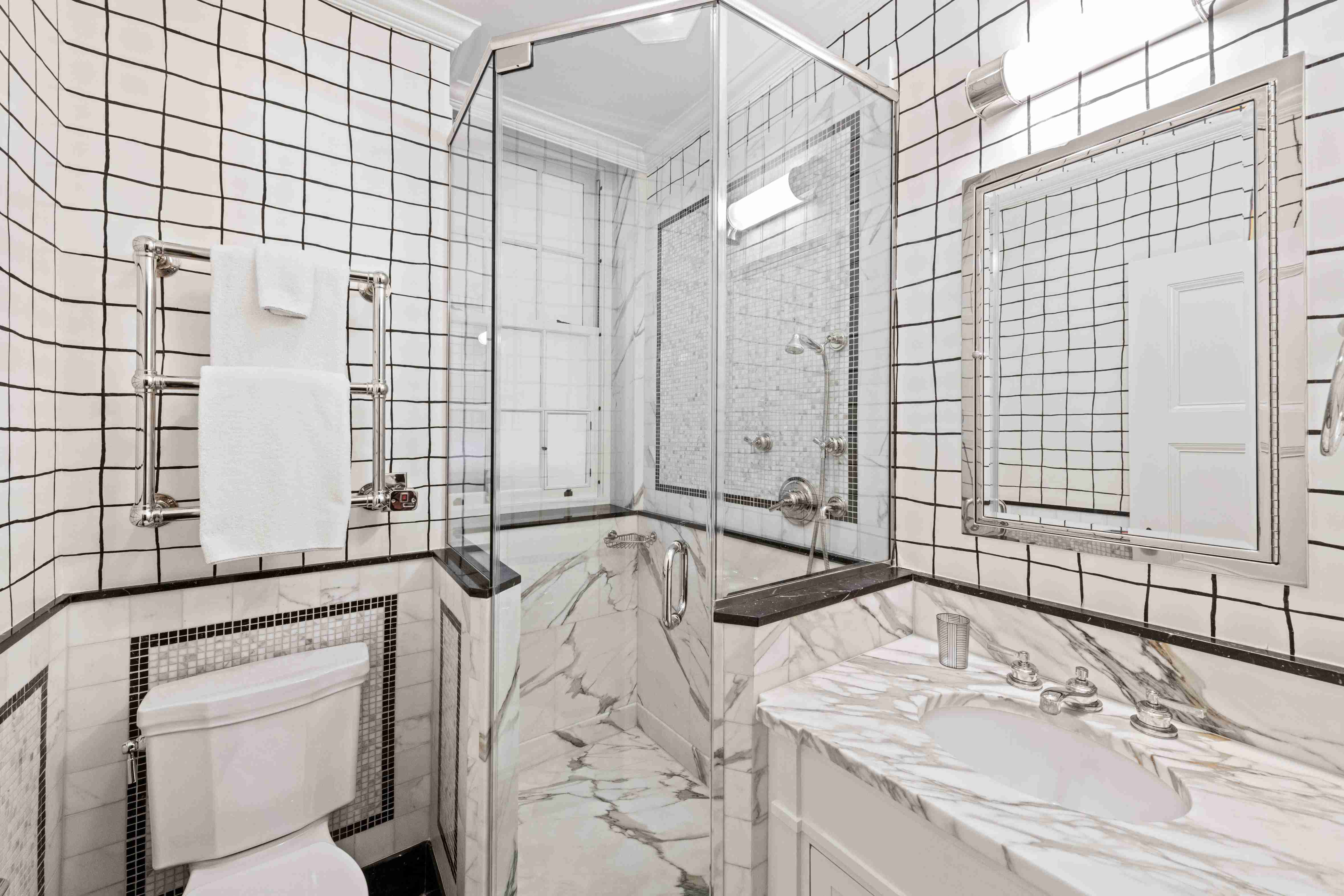 50 Central Park West, Unit 5A Manhattan, NY 10023 - Photo 19 of 23